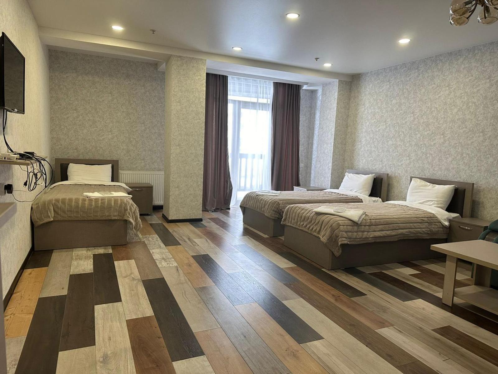 Hotel Qumli Goudaouri Extérieur photo