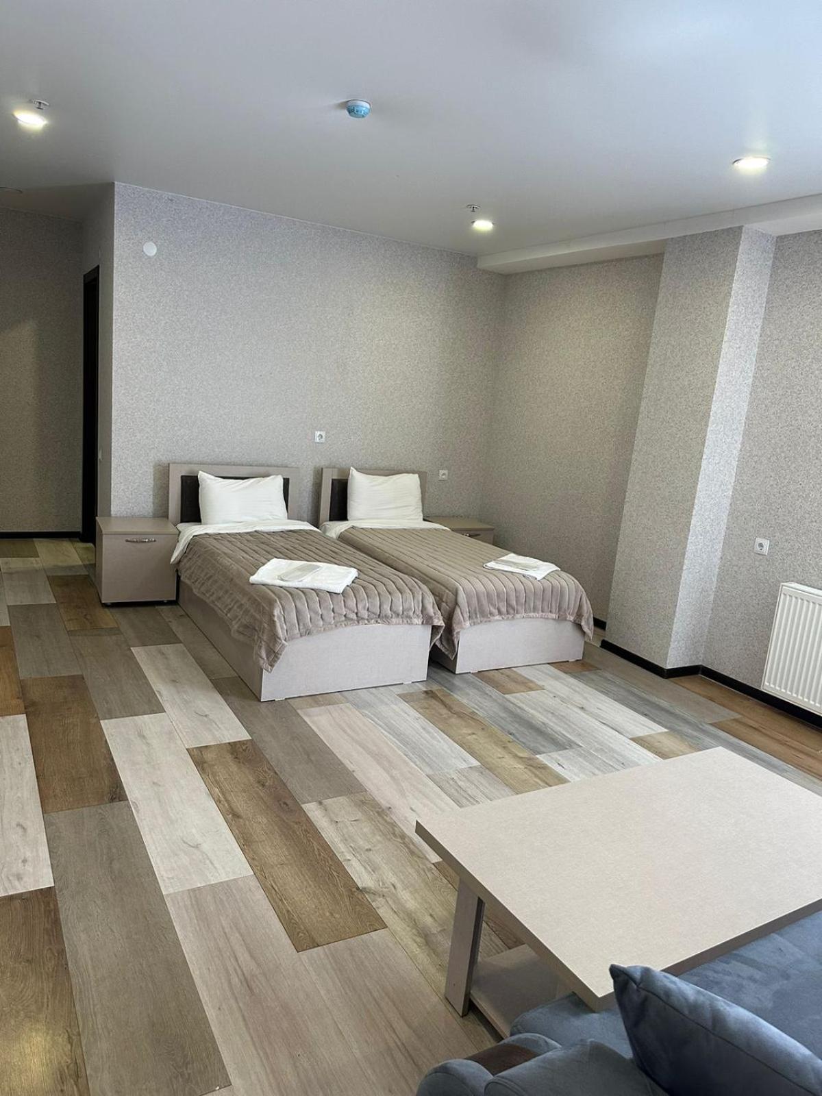 Hotel Qumli Goudaouri Extérieur photo