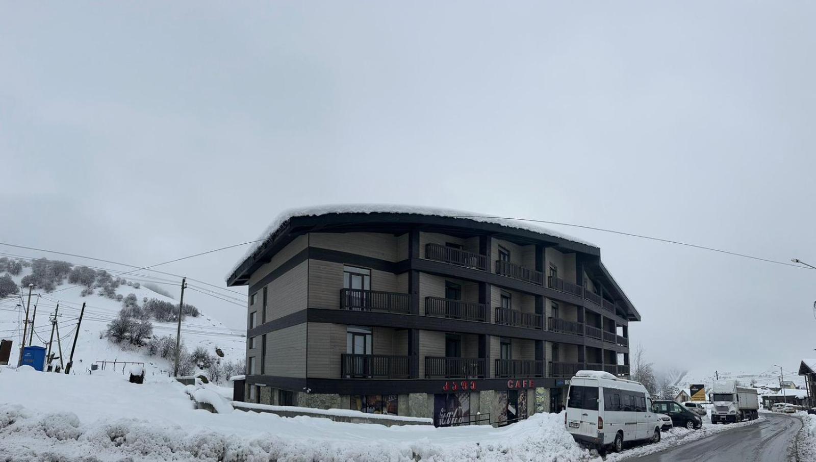 Hotel Qumli Goudaouri Extérieur photo